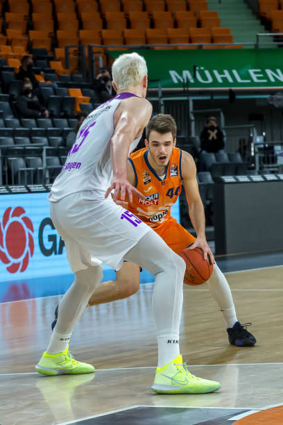 升沙特在全 升沙特在全