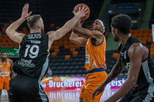 强大的压制 强大的压制