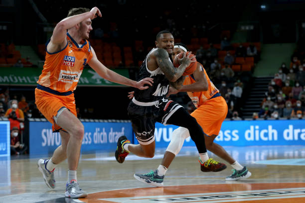 21赛季虽 21赛季虽