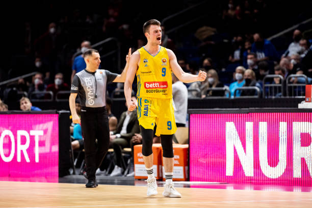 是比赛成绩 是比赛成绩