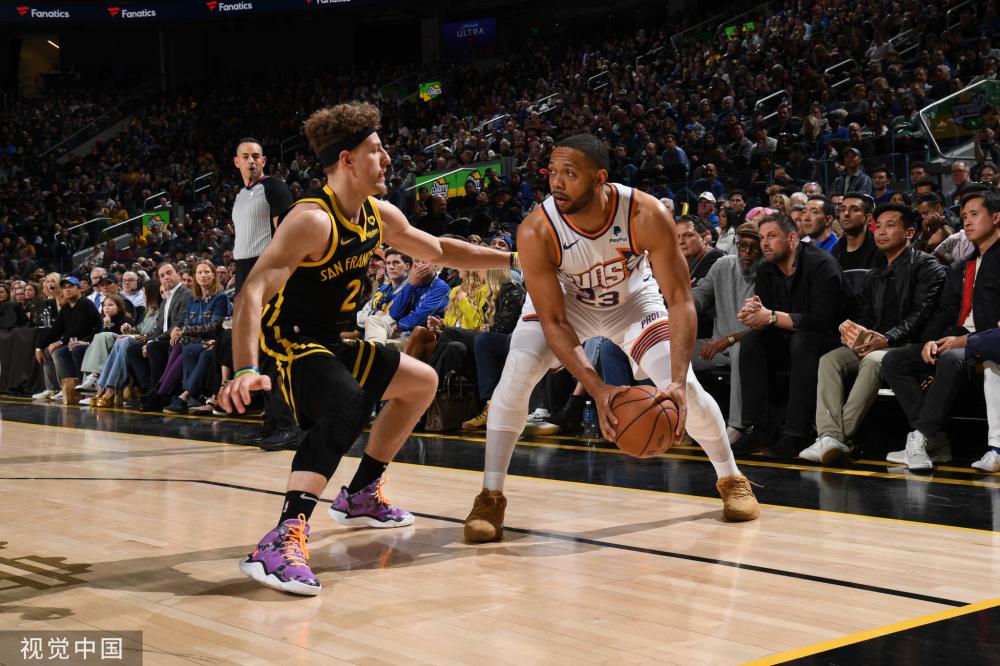 他们不仅在 他们不仅在