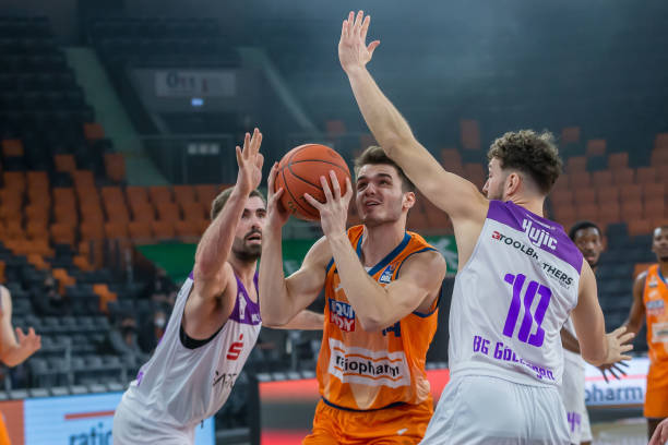 英超竞争日 英超竞争日