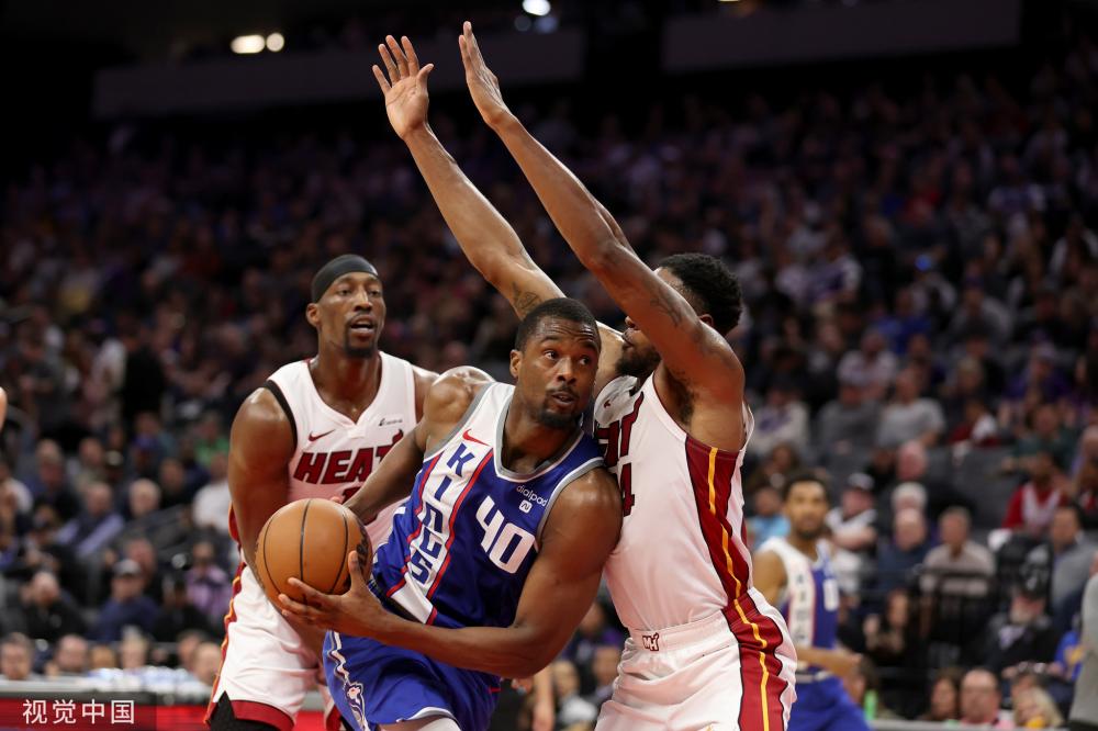 本场比赛仍 本场比赛仍